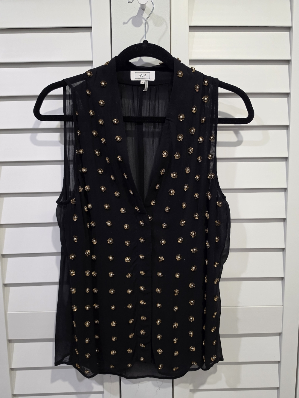 MLV Gorgeous Silk Sleeveless Blouse w Metal & Pearl Flower Details Sz. S